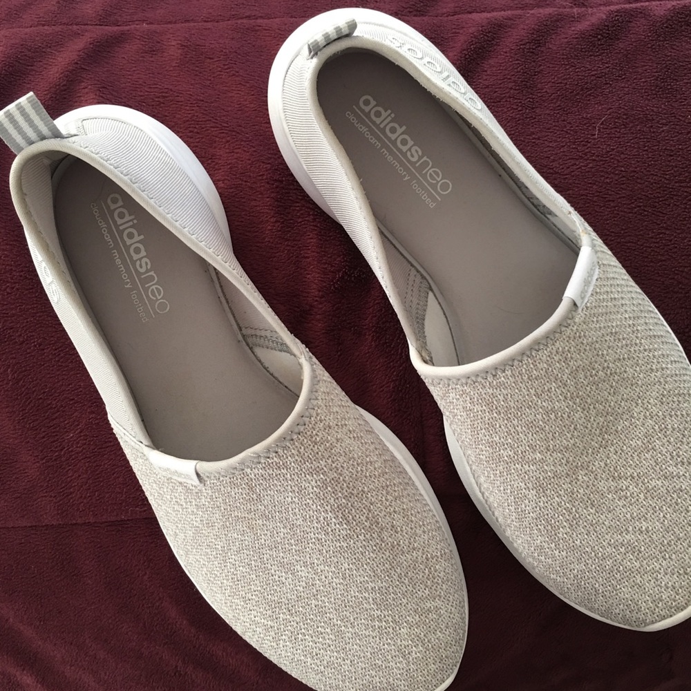 Shoes - Picture 3 of 7